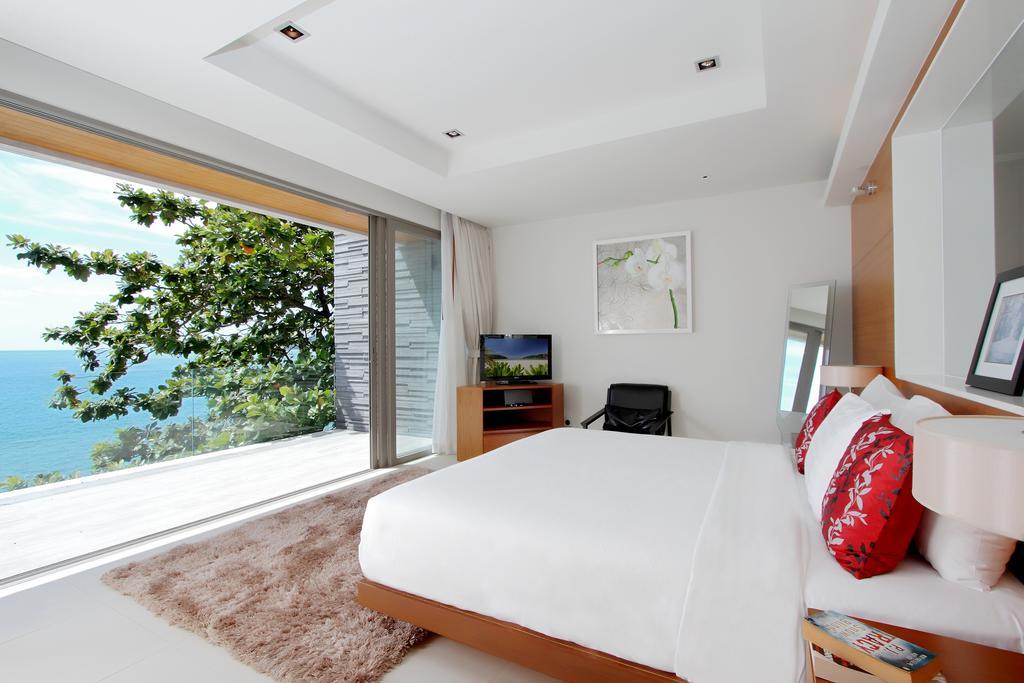 Cape Sienna Phuket Gourmet Hotel & Villas - Sha Extra Plus Kamala Beach Exterior photo A bedroom at the hotel