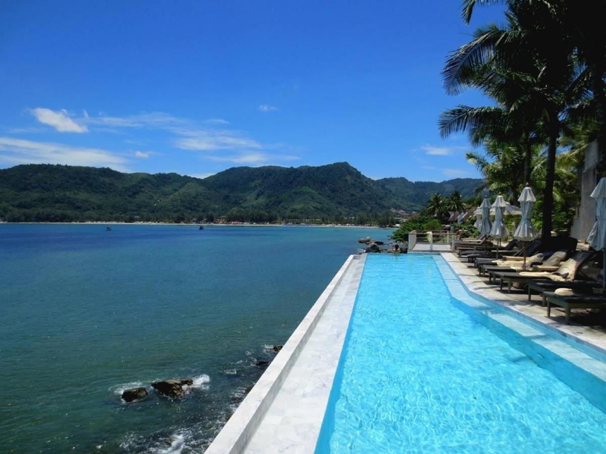 Cape Sienna Phuket Gourmet Hotel & Villas - Sha Extra Plus Kamala Beach Exterior photo Infinity pool at a resort in Nha Trang, Vietnam